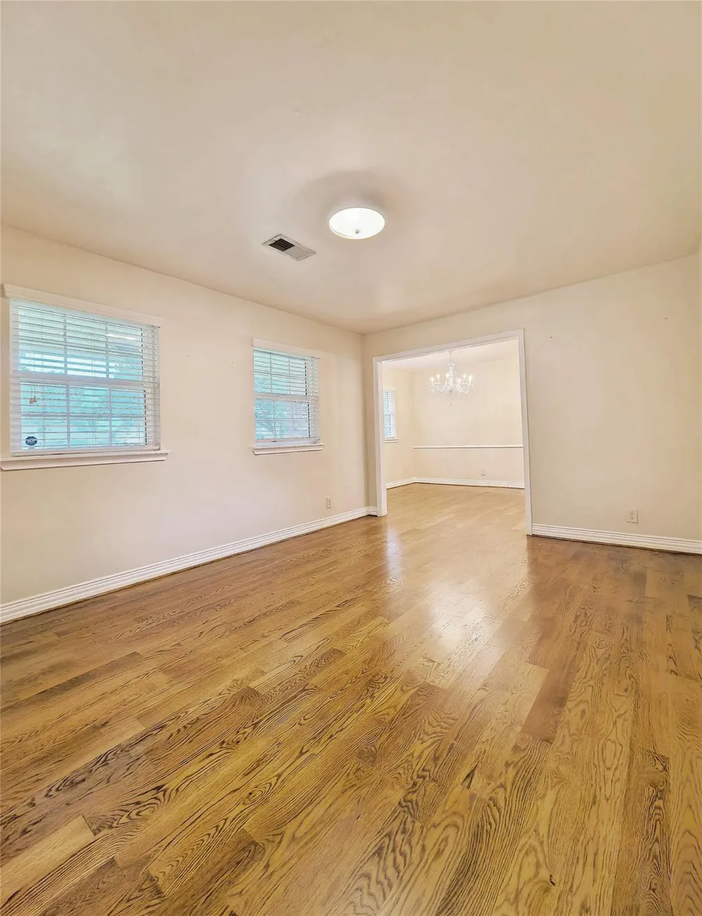 5118 Lymbar Drive Houston, TX 77096