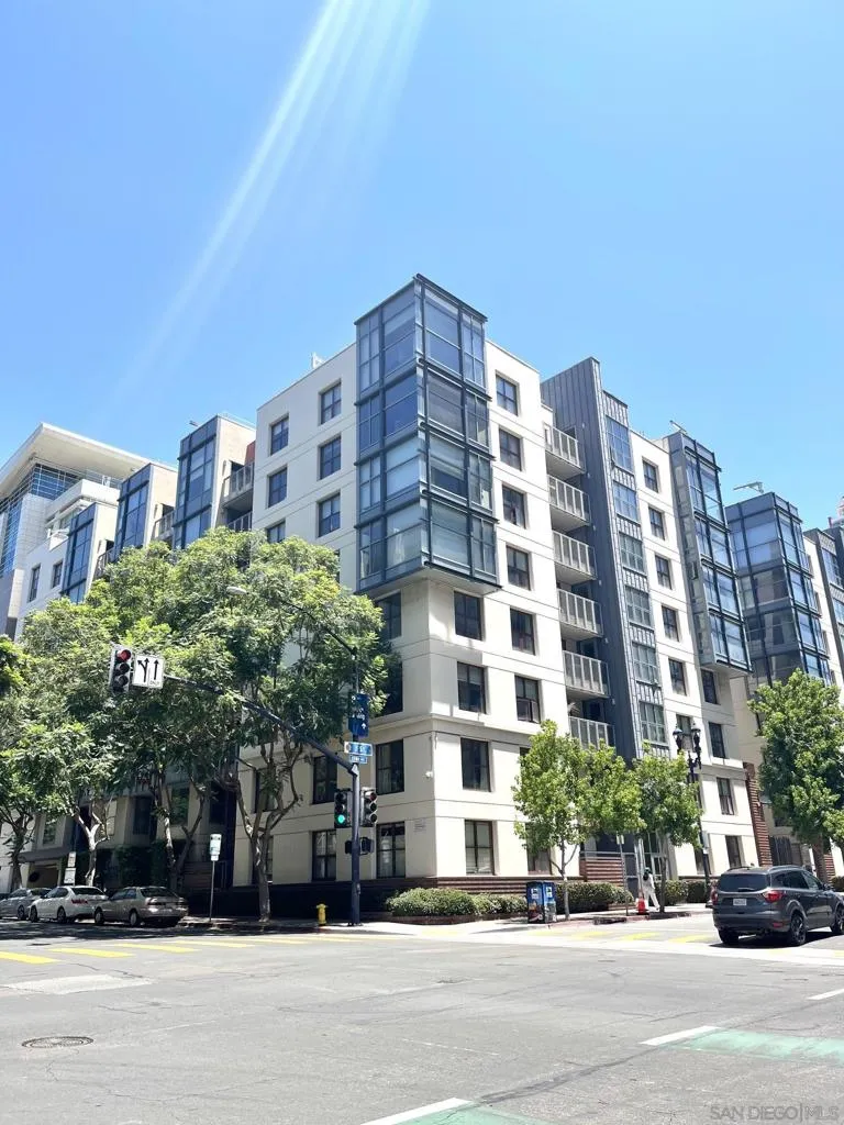 1150 J St #116 San Diego, CA 92101