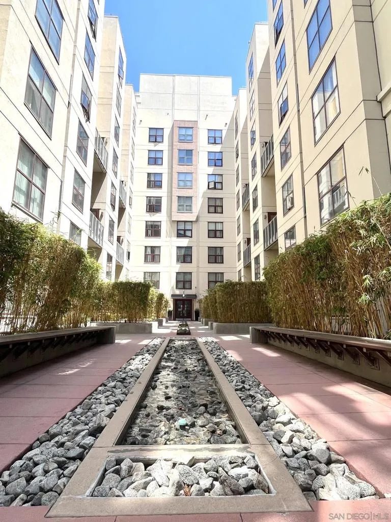 1150 J St #116 San Diego, CA 92101