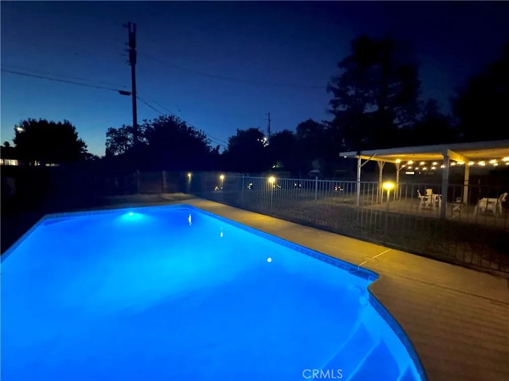 1825 National Madera, CA 93637