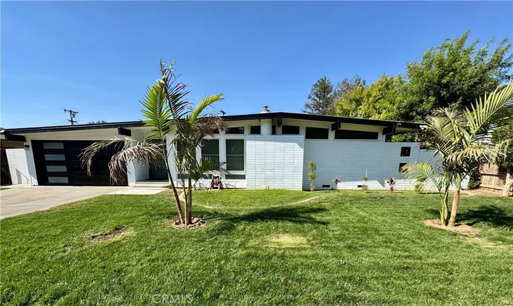 1825 National Madera, CA 93637