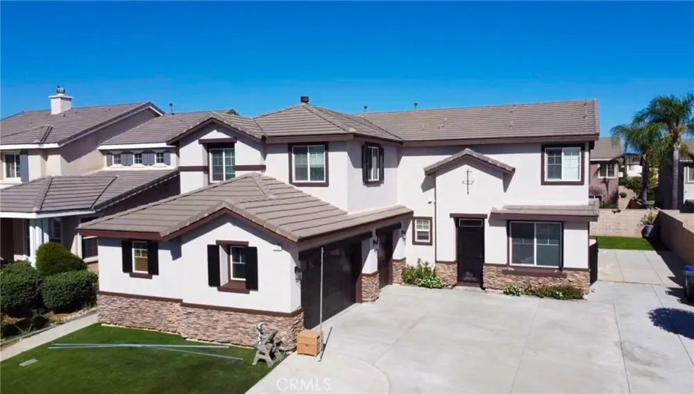 7565 Blue Mist Court Fontana, CA 92336