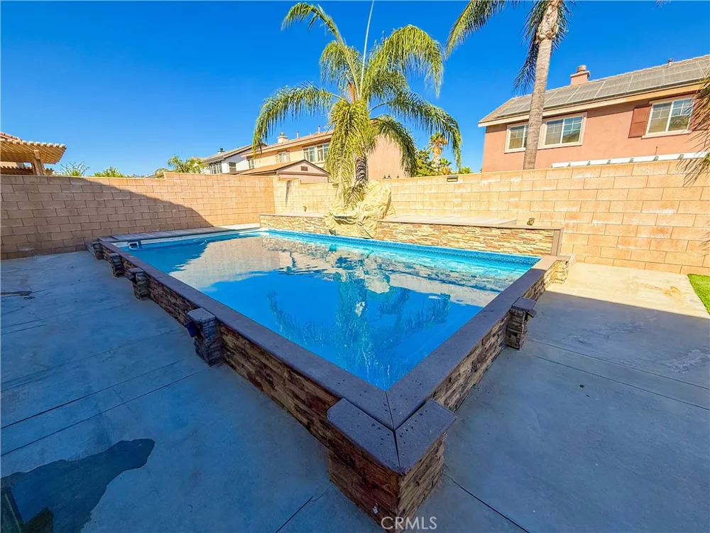 7565 Blue Mist Court Fontana, CA 92336