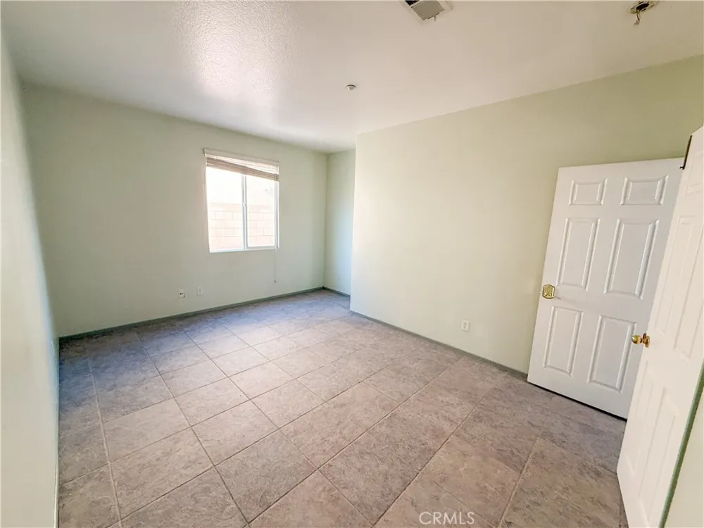 7565 Blue Mist Court Fontana, CA 92336