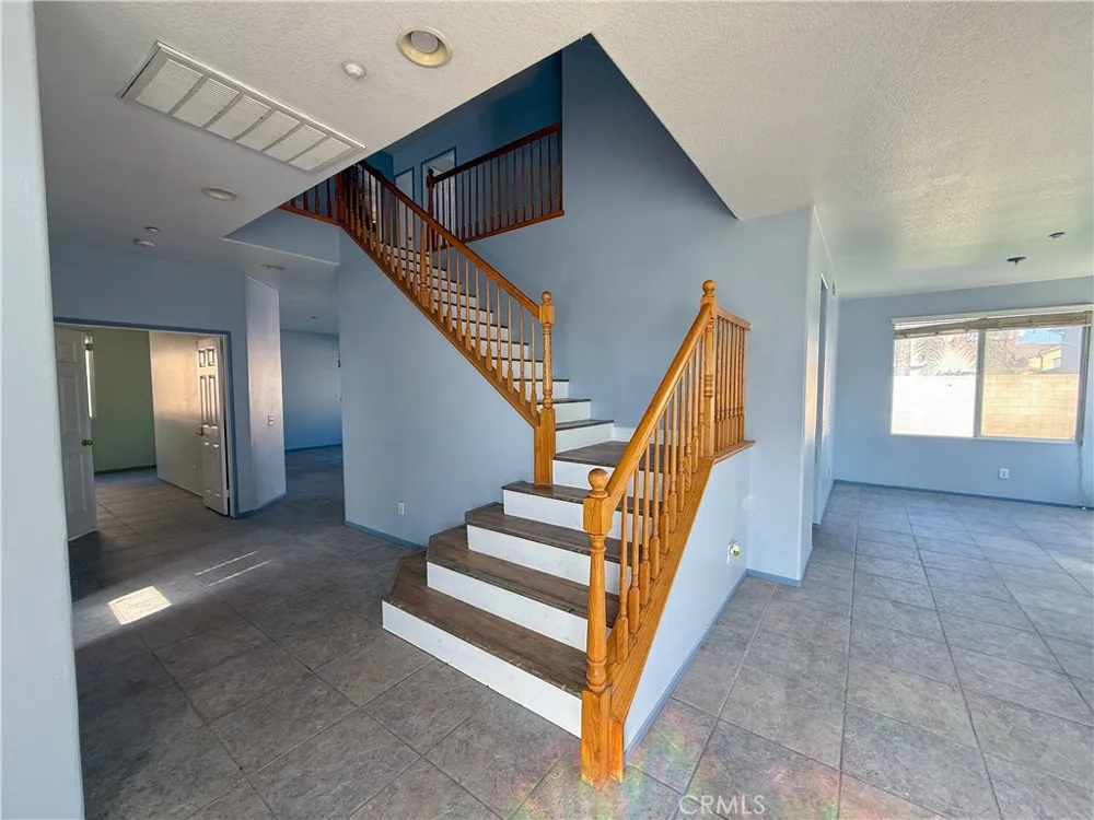 7565 Blue Mist Court Fontana, CA 92336