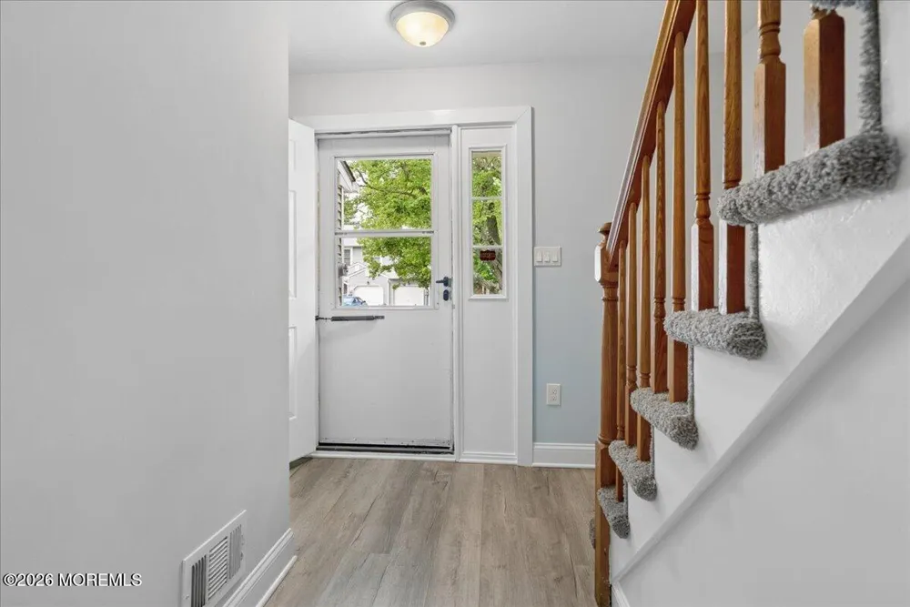 70 Oak Lane Eatontown, NJ 07724