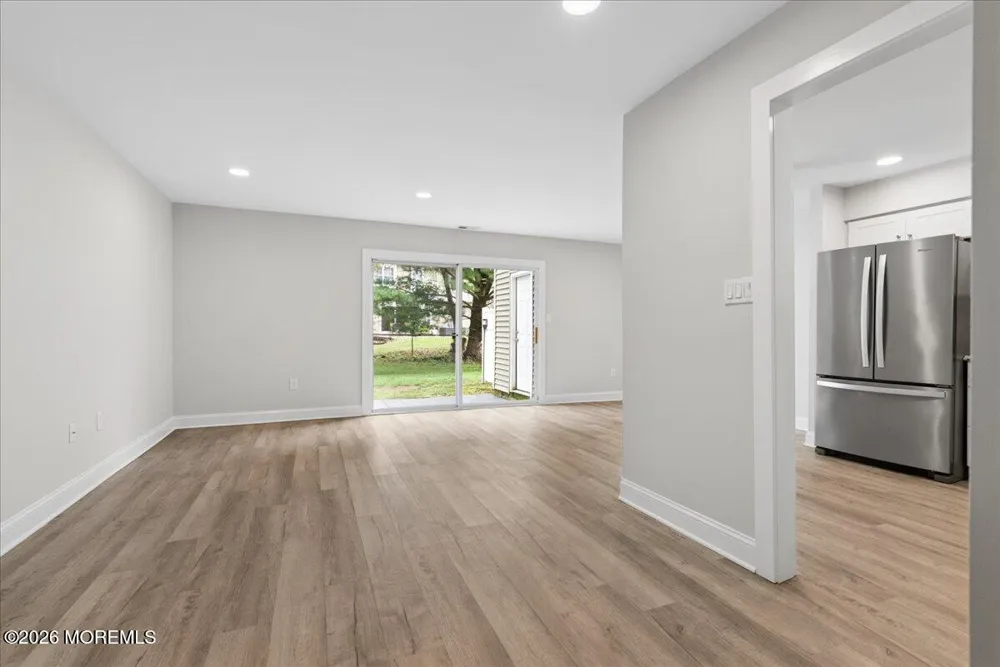 70 Oak Lane Eatontown, NJ 07724