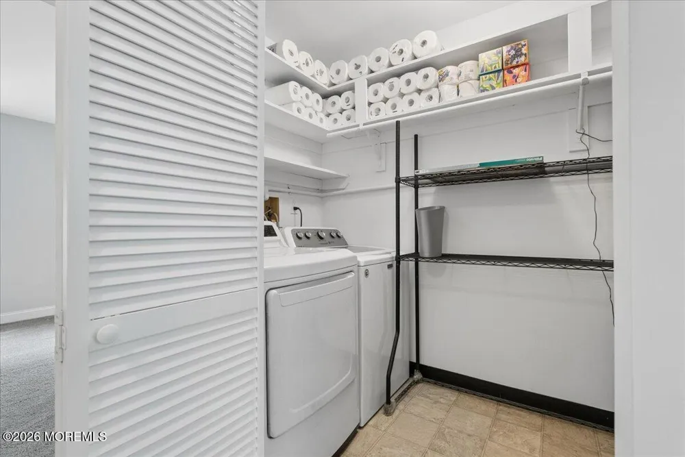 70 Oak Lane Eatontown, NJ 07724
