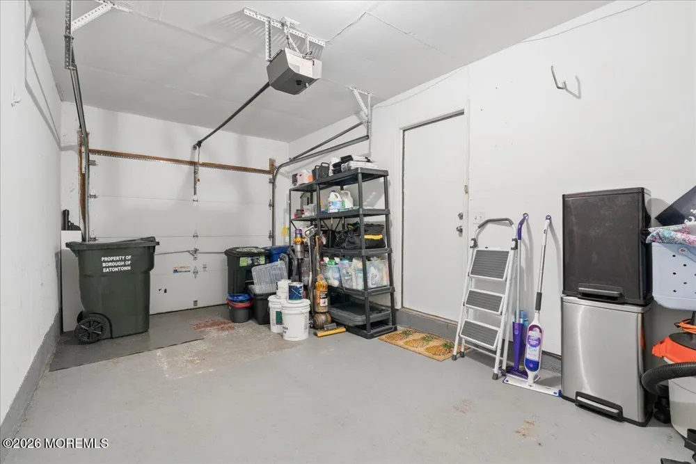 70 Oak Lane Eatontown, NJ 07724