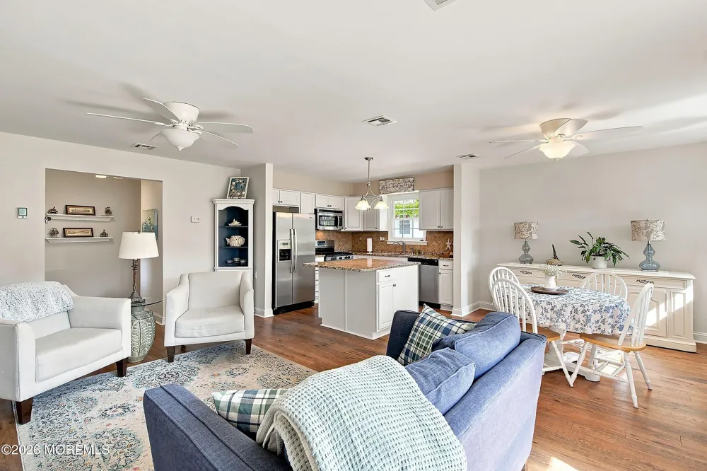56 Tony Court Brick, NJ 08724