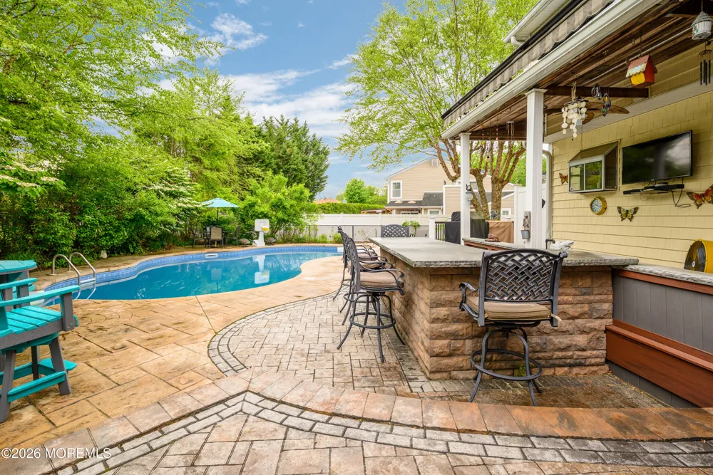 3 Heritage Drive Howell, NJ 07731