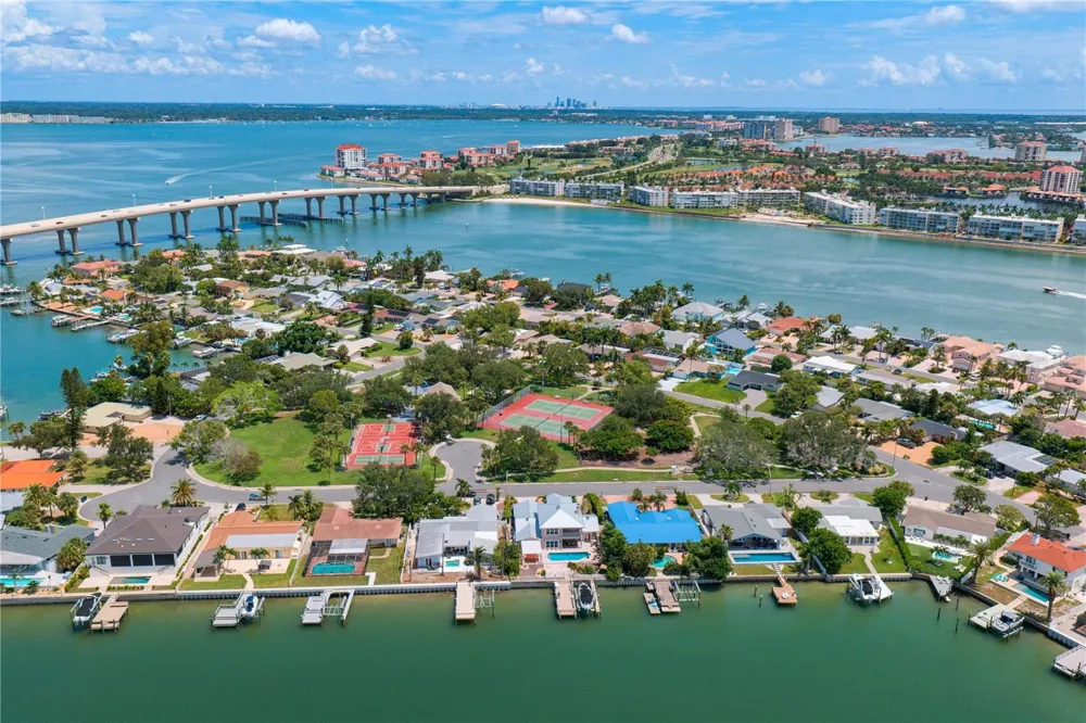 2972 E VINA DEL MAR BOULEVARD St Pete Beach, FL 33706