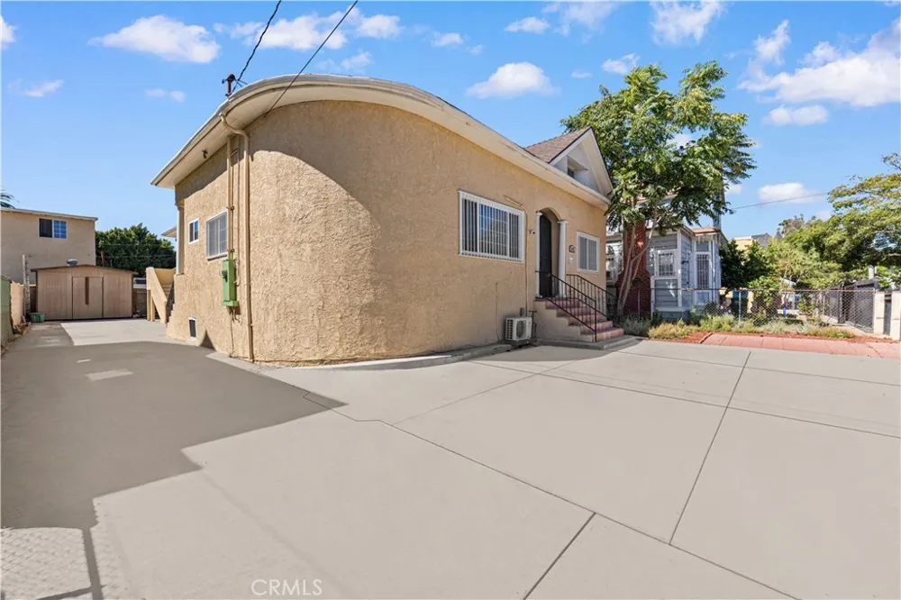 1147 S Westlake Avenue Los Angeles, CA 90006