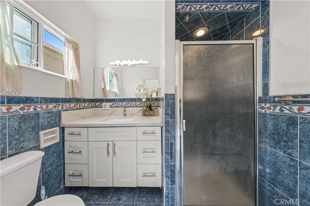 1147 S Westlake Avenue Los Angeles, CA 90006