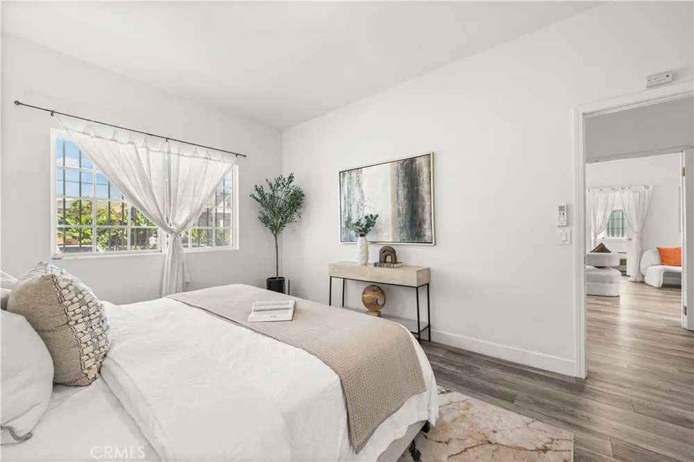 1147 S Westlake Avenue Los Angeles, CA 90006