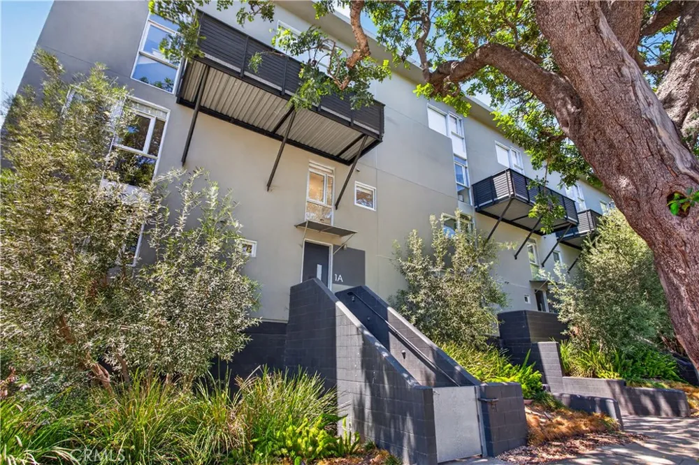 1037 Laurel Avenue #1 West Hollywood, CA 90046
