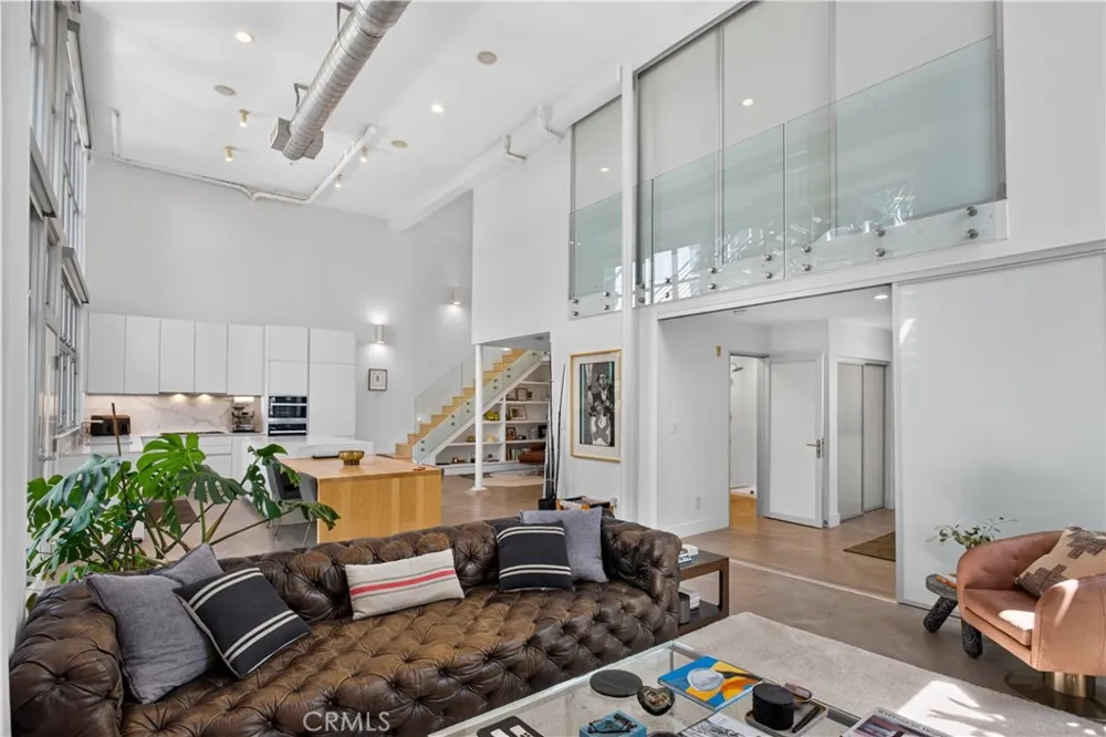 1037 Laurel Avenue #1 West Hollywood, CA 90046