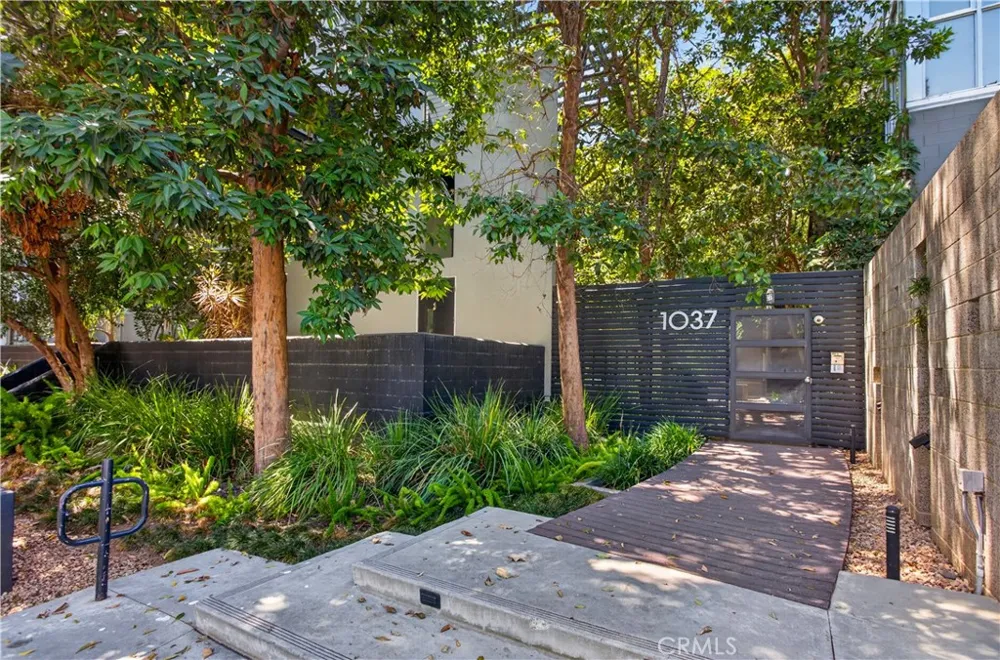 1037 Laurel Avenue #1 West Hollywood, CA 90046
