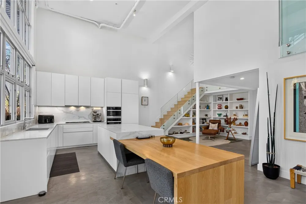 1037 Laurel Avenue #1 West Hollywood, CA 90046