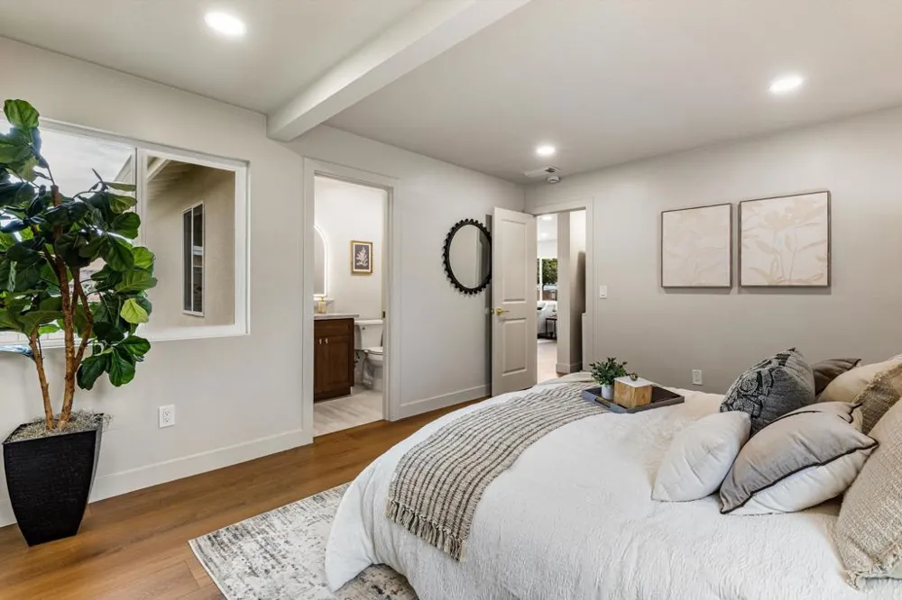 3963 Hope Street San Diego, CA 92115