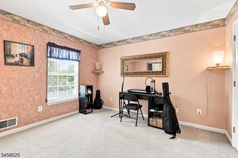 133 Charles St Franklin, NJ 08873