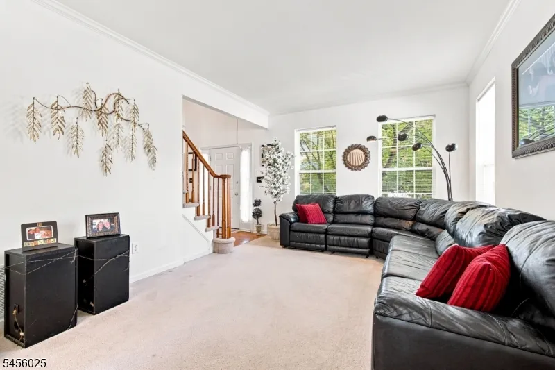 133 Charles St Franklin, NJ 08873