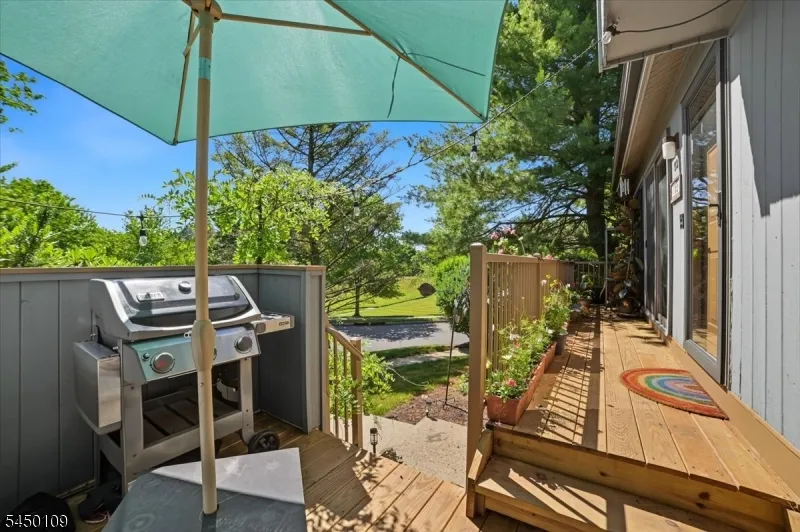 132 Bayberry Row Ondo Bernards, NJ 07920