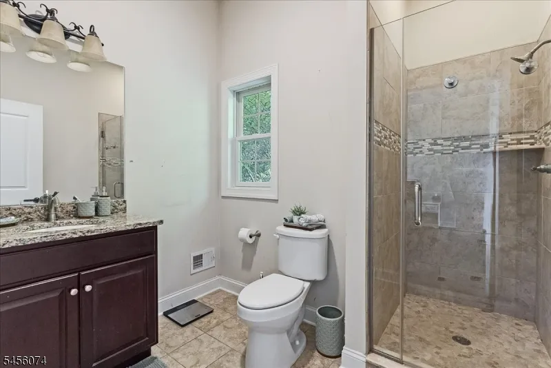 15 Windemere Way Sparta, NJ 07871