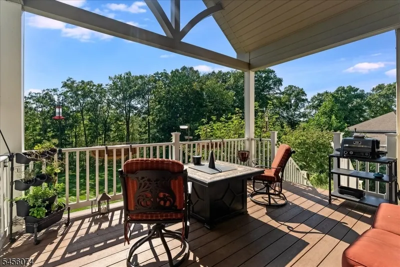 15 Windemere Way Sparta, NJ 07871
