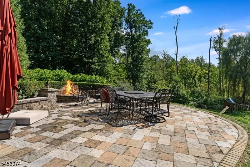 15 Windemere Way Sparta, NJ 07871