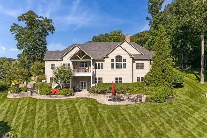 15 Windemere Way Sparta, NJ 07871