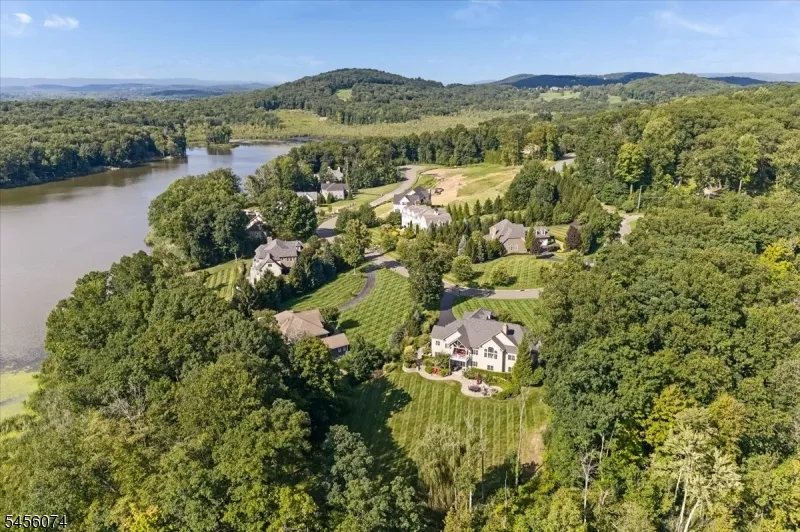 15 Windemere Way Sparta, NJ 07871