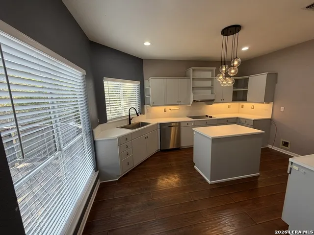 6806 ARROW WAY San Antonio, TX 78256