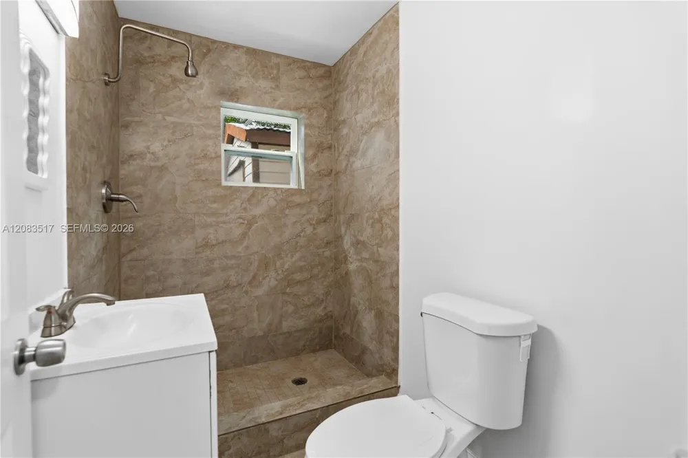 16860 NE 3rd Ct North Miami Beach, FL 33162