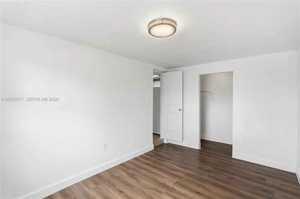 16860 NE 3rd Ct North Miami Beach, FL 33162