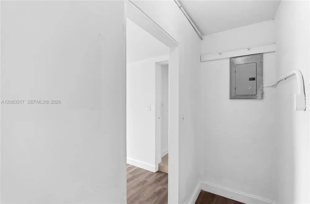 16860 NE 3rd Ct North Miami Beach, FL 33162