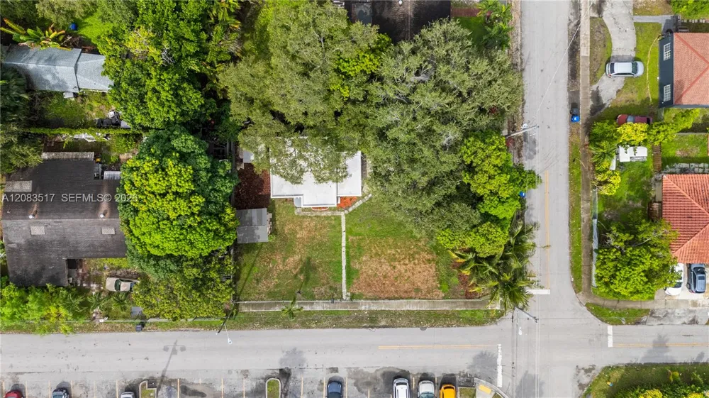 16860 NE 3rd Ct North Miami Beach, FL 33162