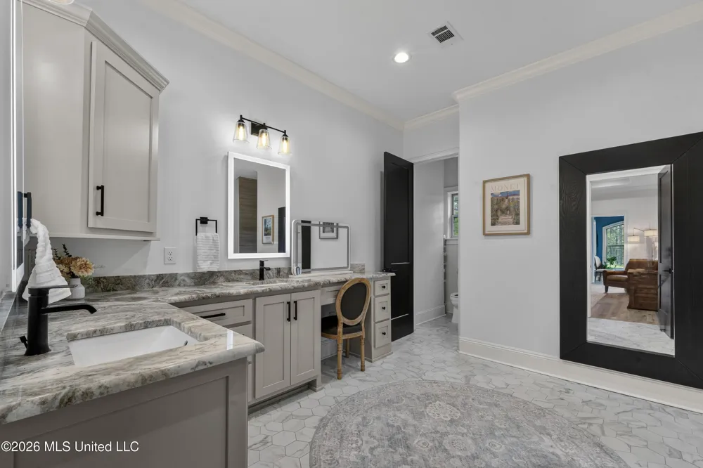 17341 Doc Lizana Road Gulfport, MS 39503