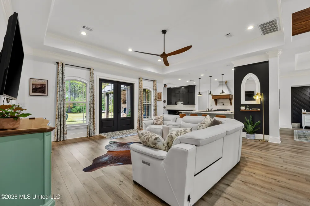 17341 Doc Lizana Road Gulfport, MS 39503