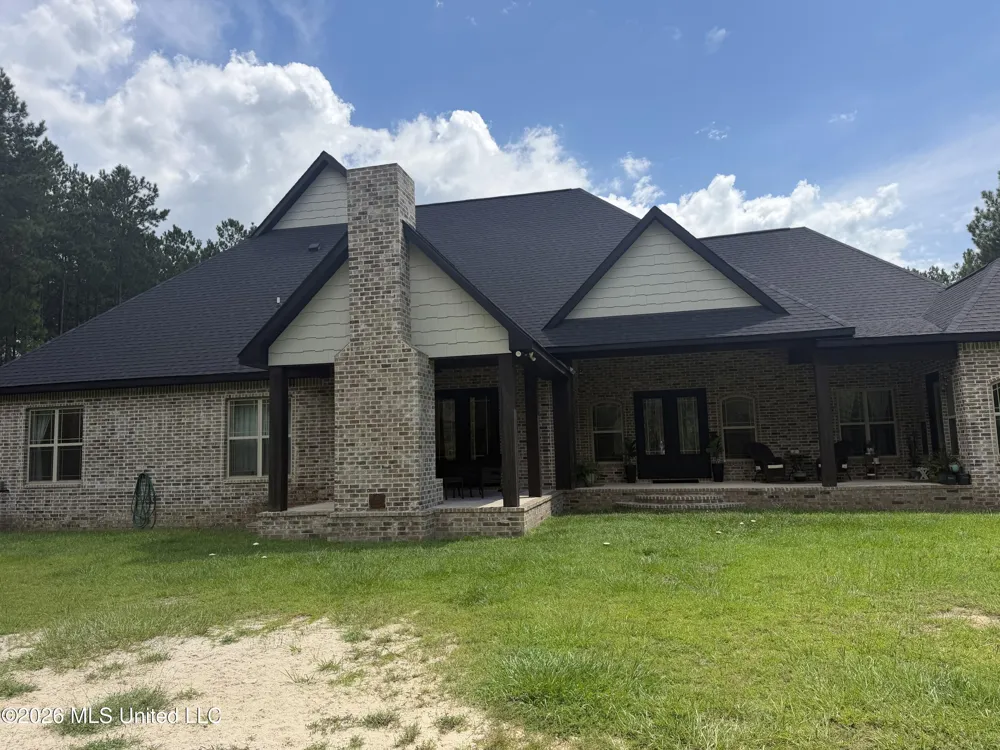17341 Doc Lizana Road Gulfport, MS 39503