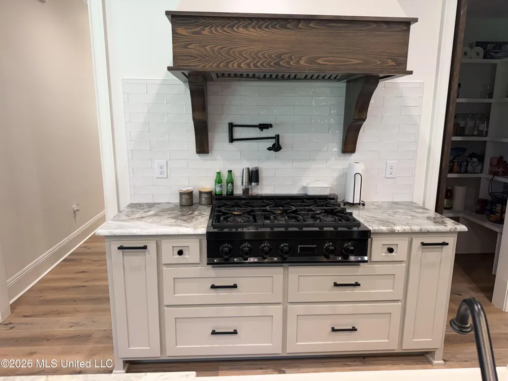 17341 Doc Lizana Road Gulfport, MS 39503