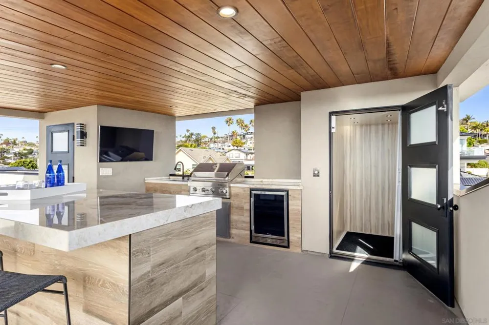 4504 Osprey St San Diego, CA 92107