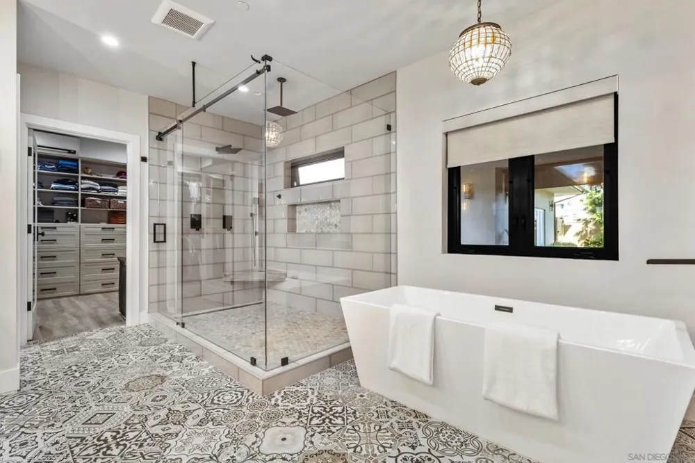4504 Osprey St San Diego, CA 92107