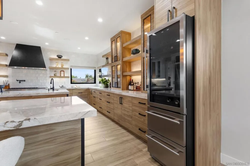 4504 Osprey St San Diego, CA 92107