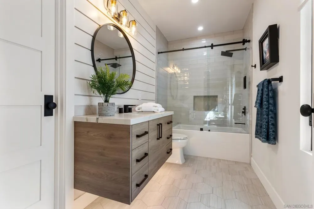 4504 Osprey St San Diego, CA 92107