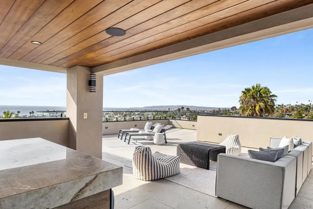 4504 Osprey St San Diego, CA 92107