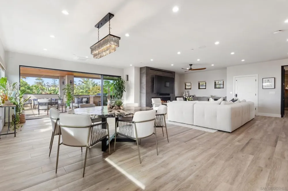 4504 Osprey St San Diego, CA 92107