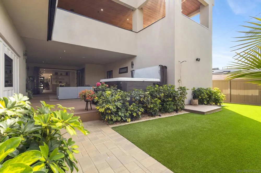 4504 Osprey St San Diego, CA 92107