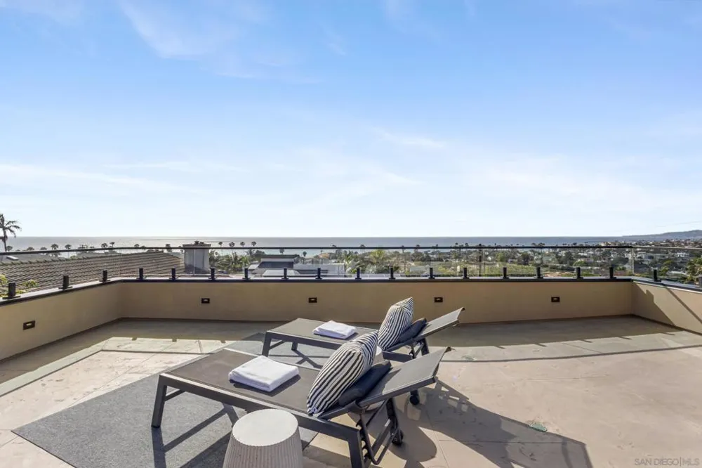 4504 Osprey St San Diego, CA 92107