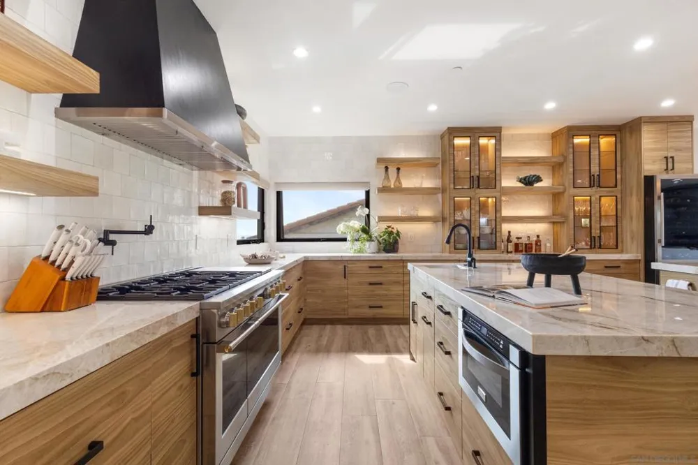 4504 Osprey St San Diego, CA 92107